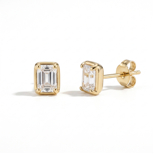 Aretes Botón Zirconia Cuadrada