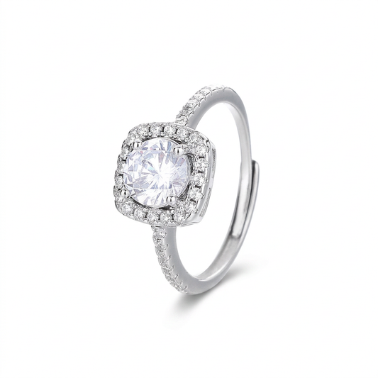 Anillo Ajustable con Zirconia Cuadrada