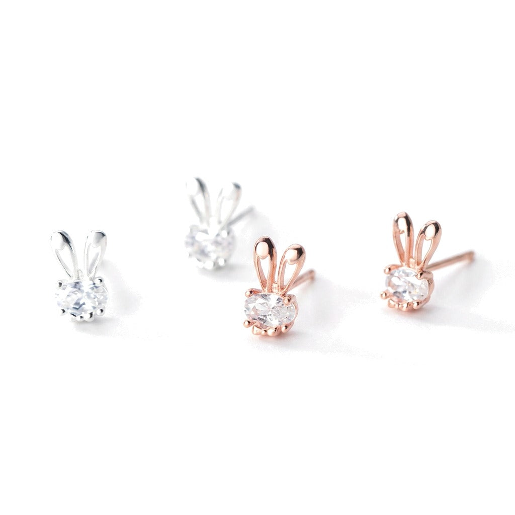 Aretes Mini Conejito con Zirconias