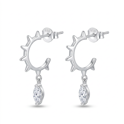 Aretes Medio Aro con Zirconias Marquesa