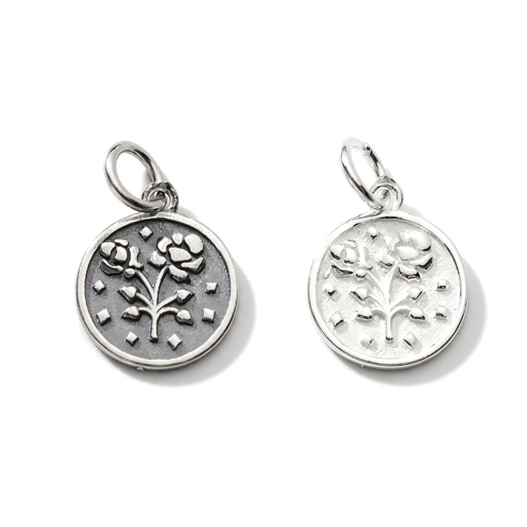Dije Moneda Geométrica con Flor