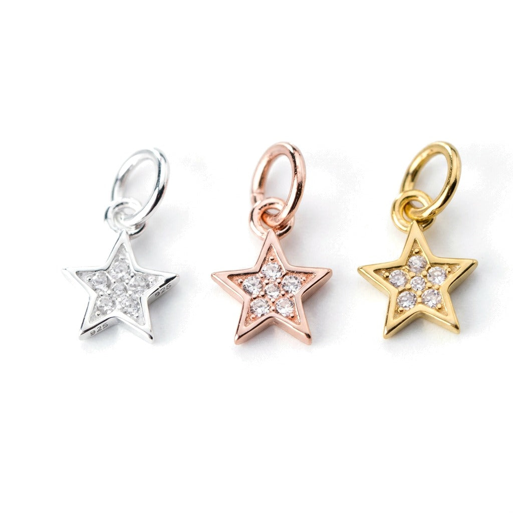 Dije Estrella Pavé en Tres Tonos