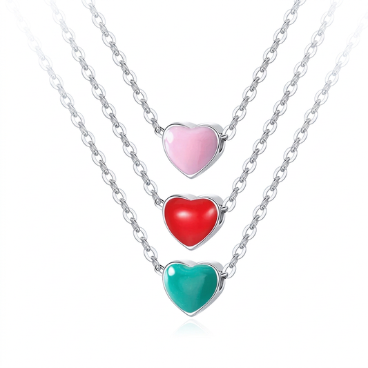 Collar Corto con Corazón de Color