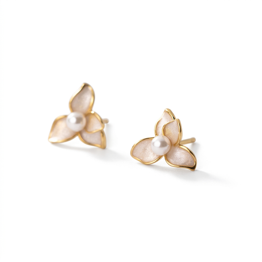 Aretes Flor Dorada Dulce con Perla