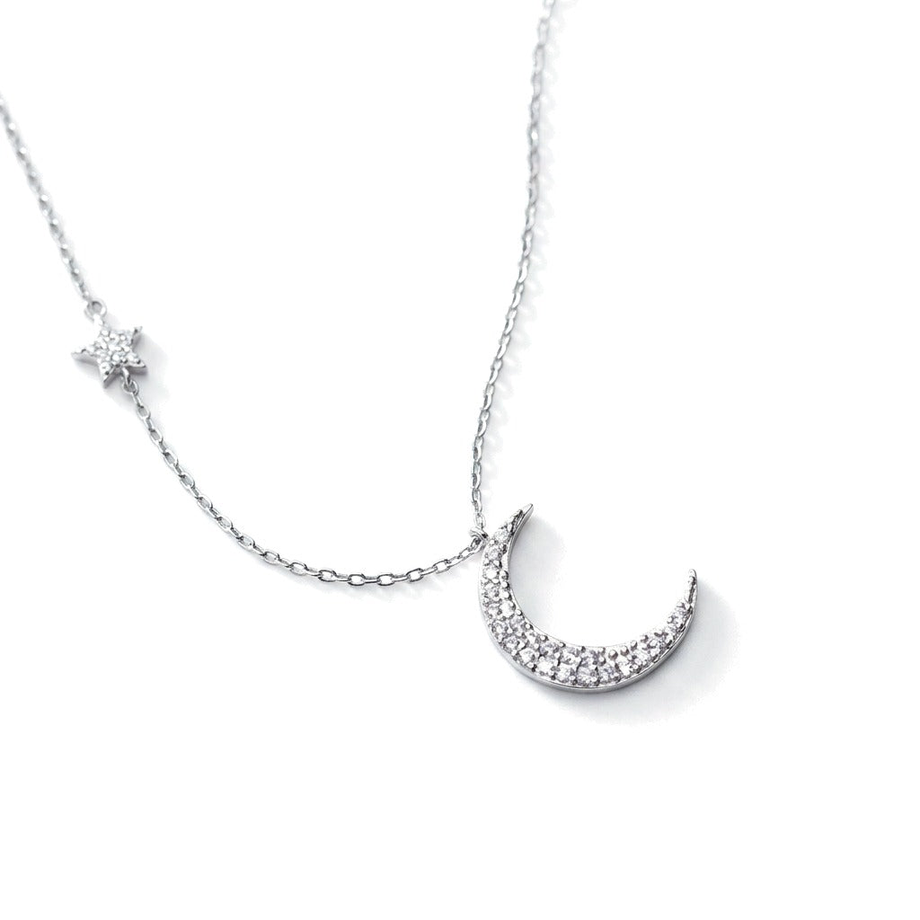 Collar Gargantilla Luna y Estrella