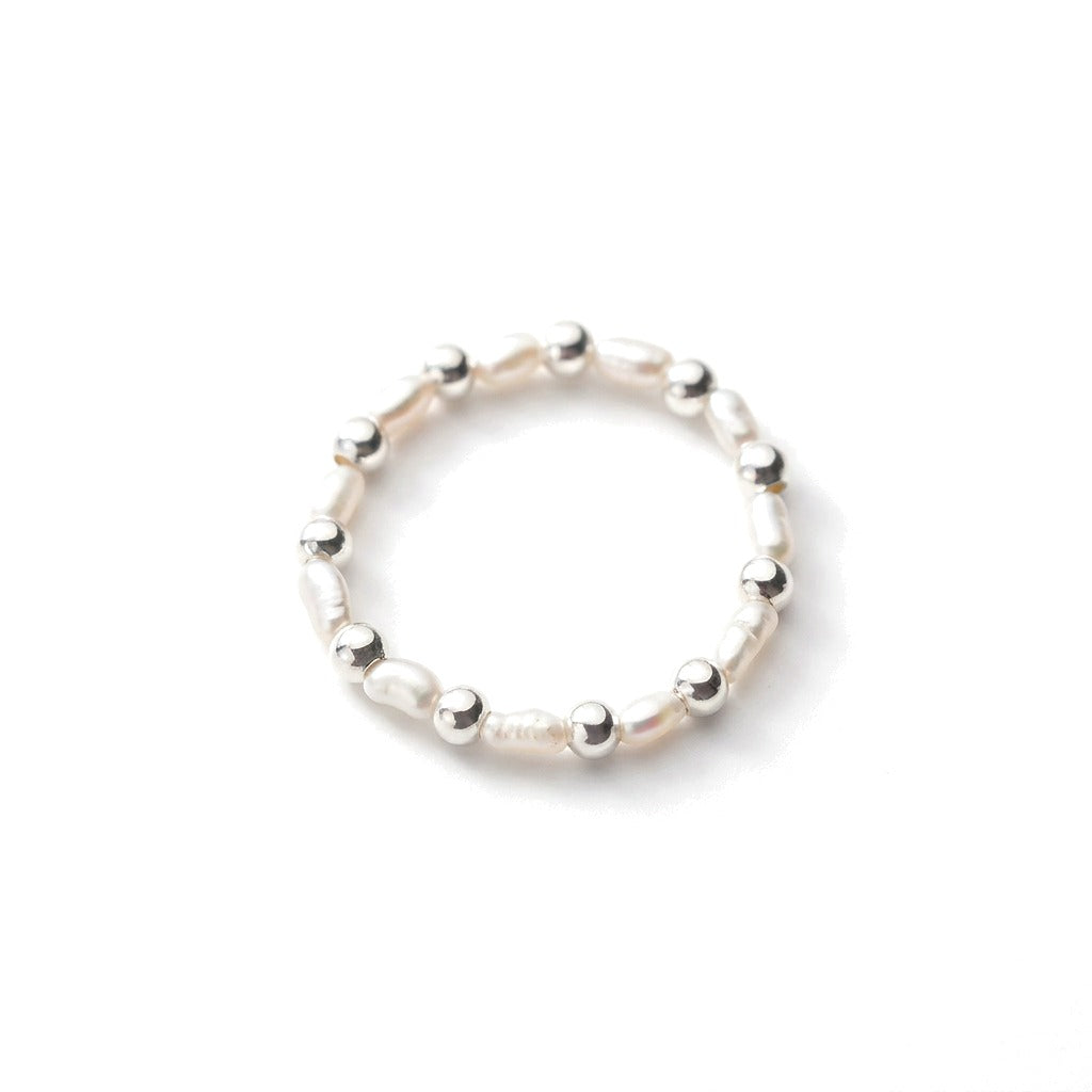 Anillo Elástico de Perlas