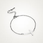 Pulsera Cruz curva plateada